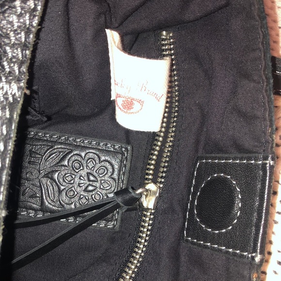 Lucky Brand Leather shoulder Bag Messenger Crossbody Satchel Saddle - Picture 9 of 12